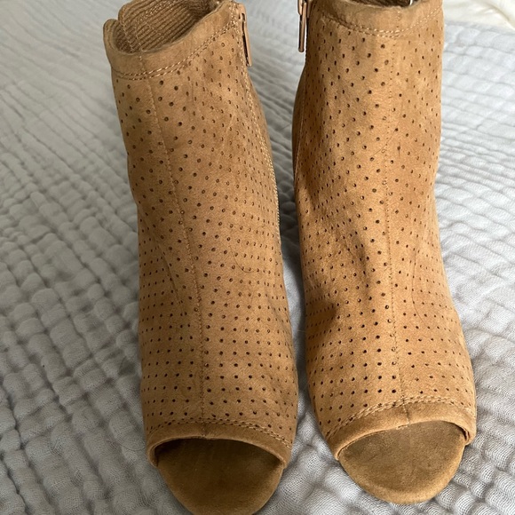 Old Navy perforated peep toe booties - Picture 3 of 7